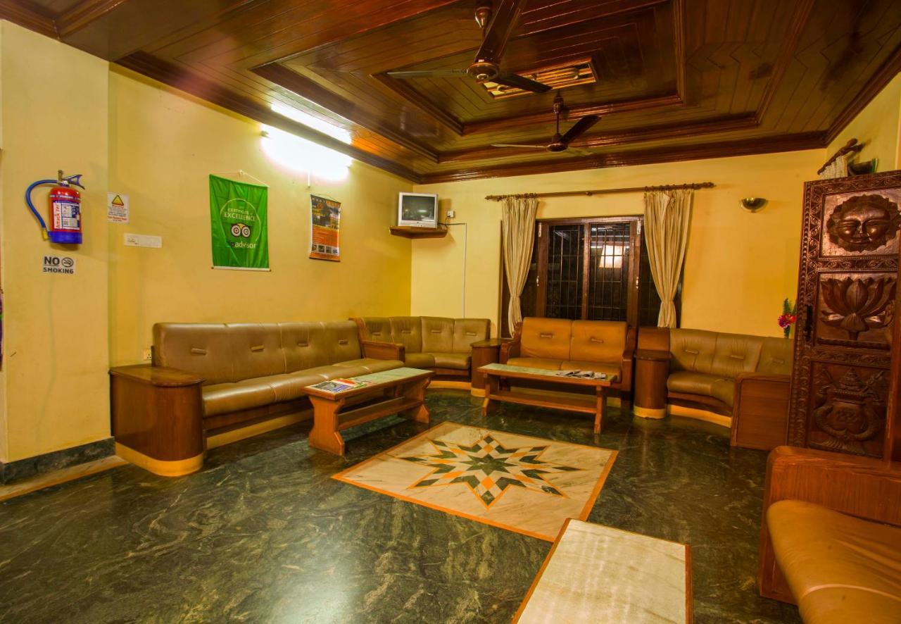 Hotel View Point Pokhara Buitenkant foto